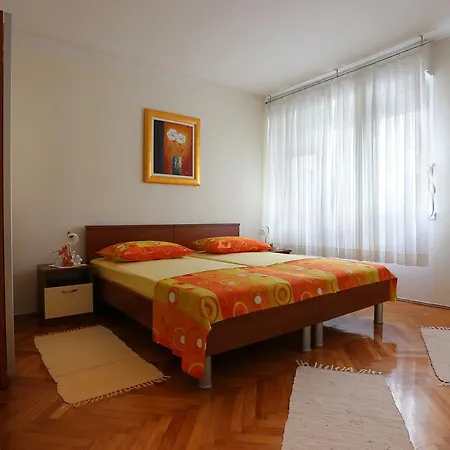 Appartement Dante *