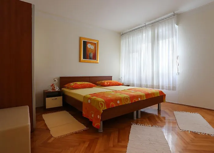 Apartament Dante *